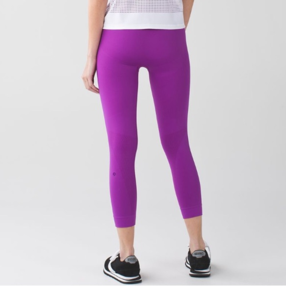 Lululemon zone in seamless crop leggings ultra violet 8? 10?